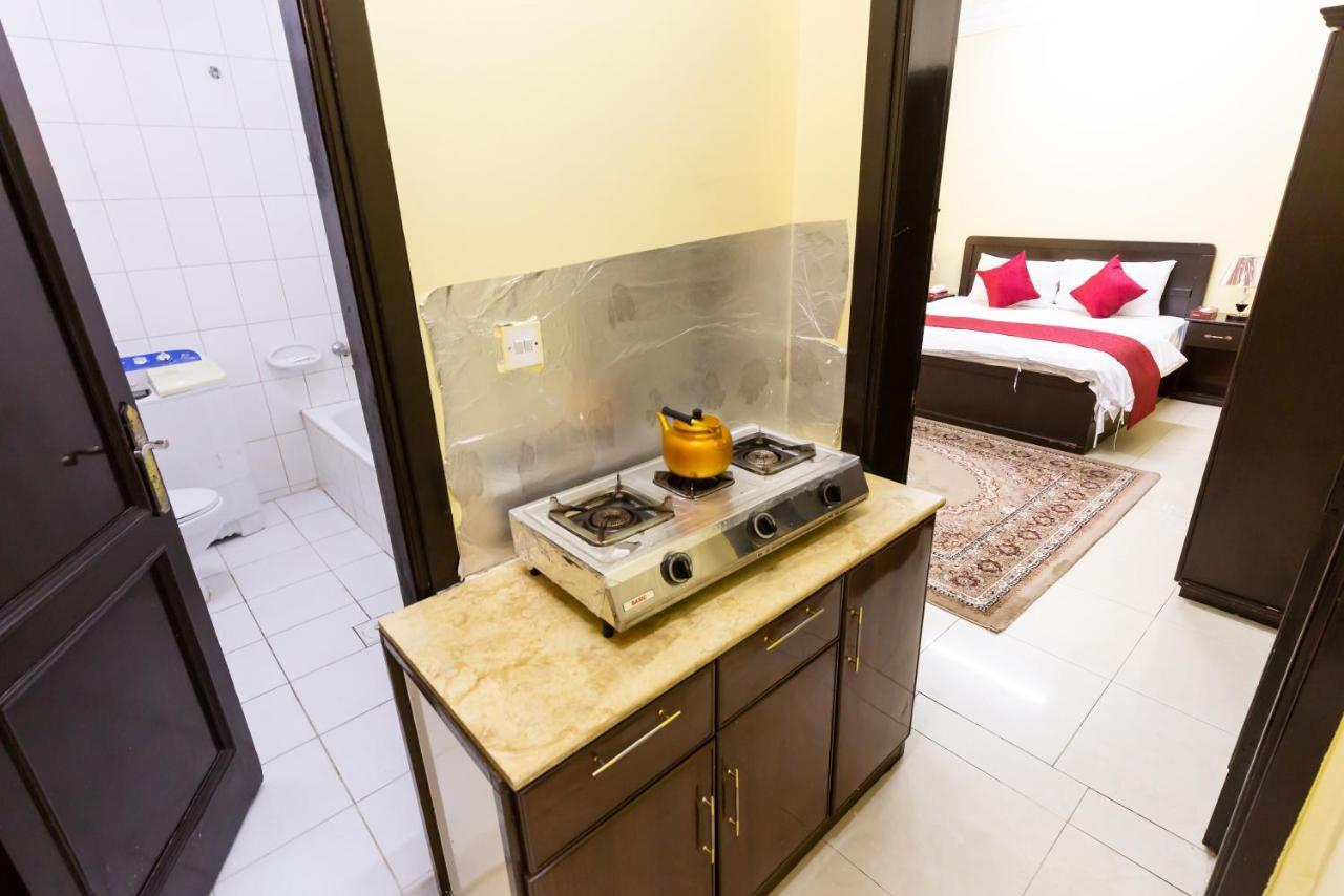 Al Eairy Apartments - Al Madinah 9 Medina Bagian luar foto